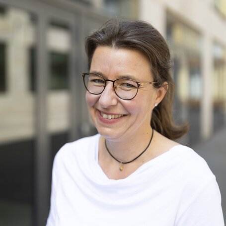 Ulrike Hanke Ulrike Hanke ist Teil unseres Expertenbeirates KI.