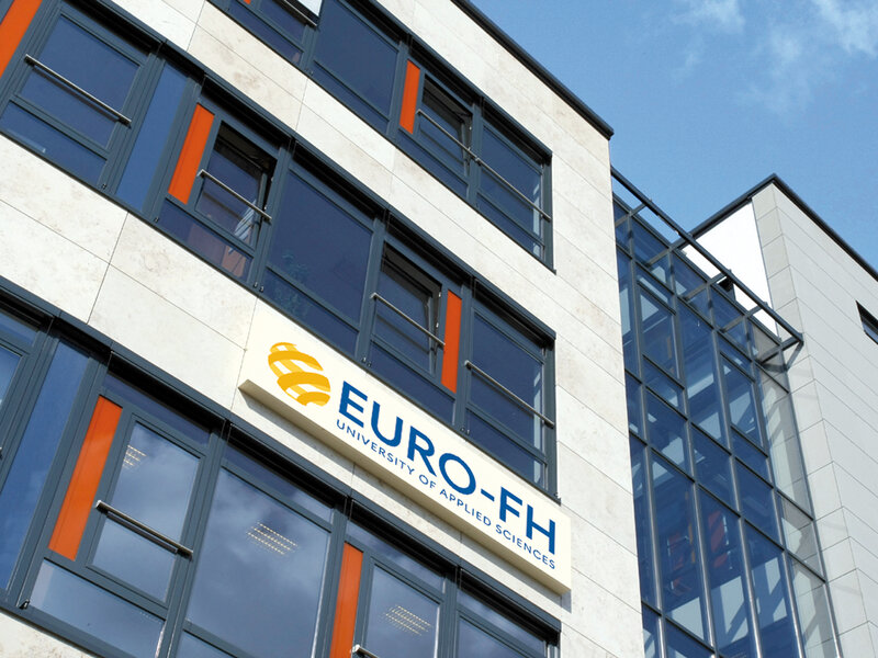 Professorinnen und Professoren der Euro-FH